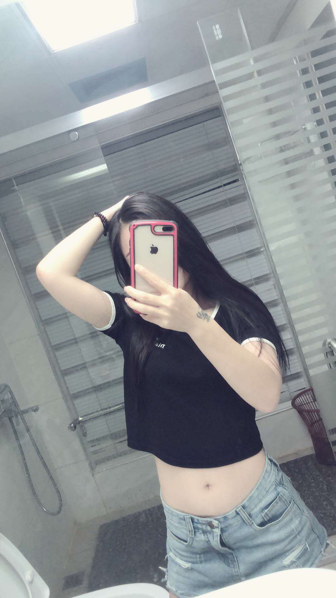 2020年9月19温柔小性感的布吉妙琳，小女人味道